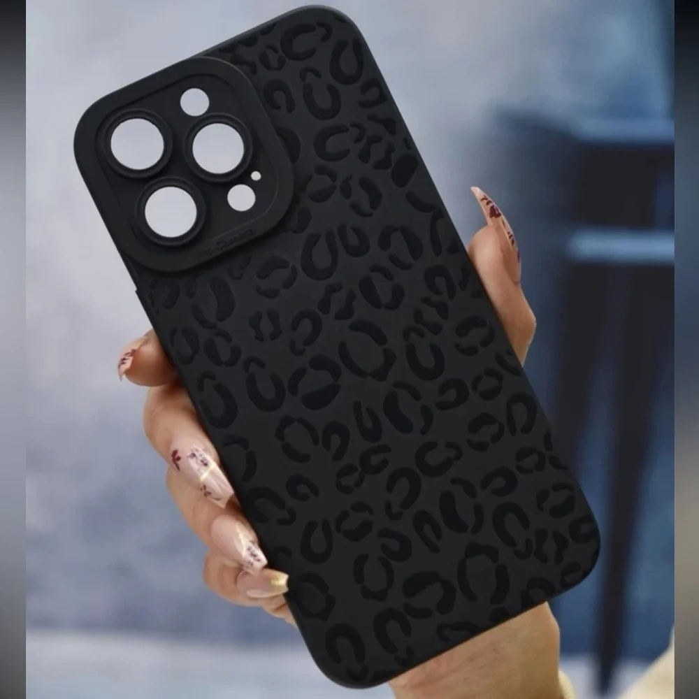 iPhone 14 Plus Black Leopard Print Phone Case - Picture 2 of 4